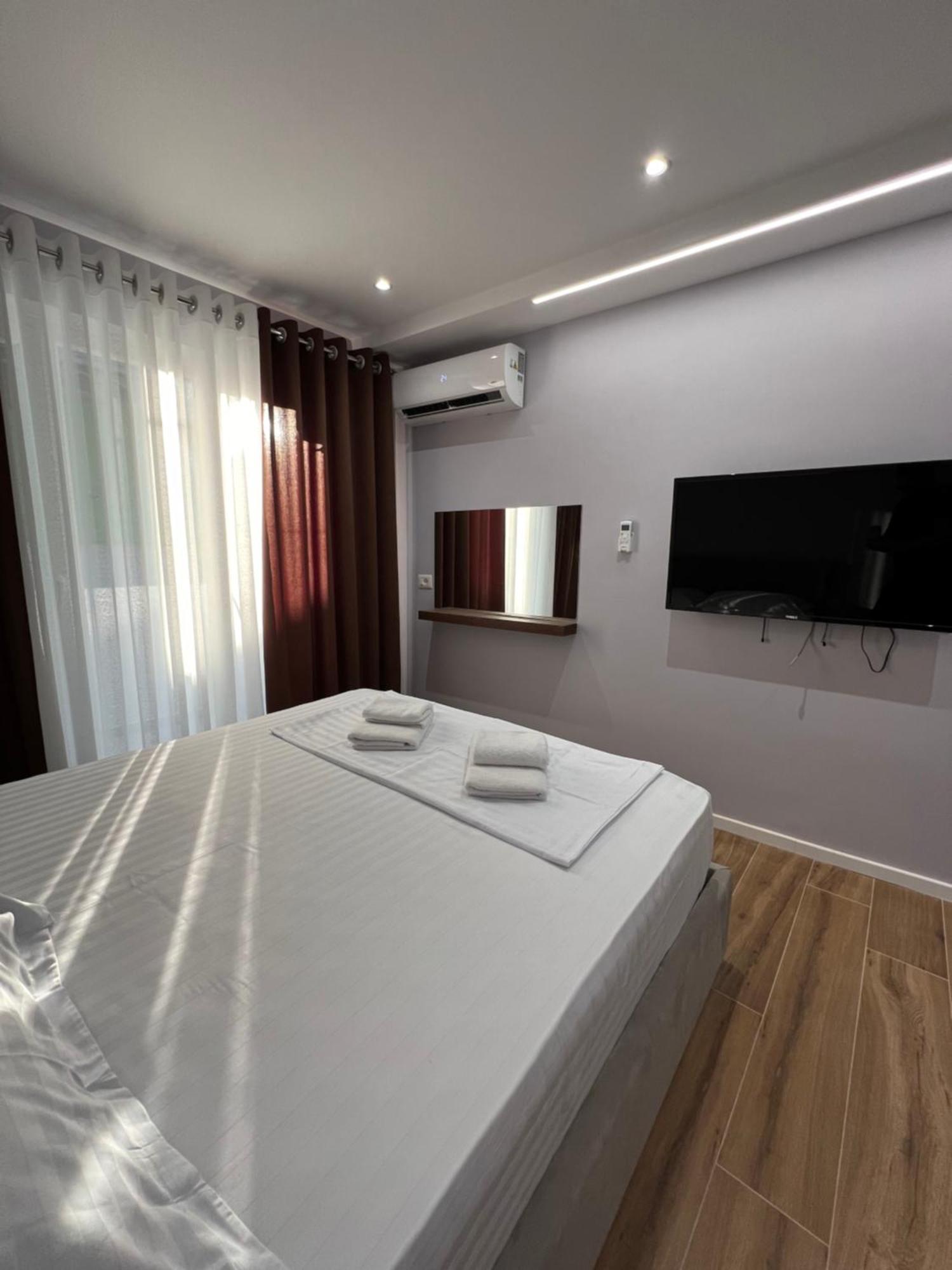 Tirana Central Stay Exterior photo